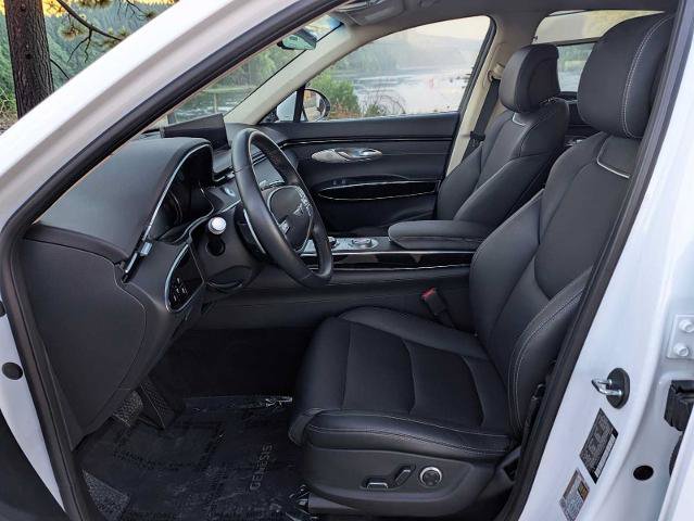 Used 2025 Genesis GV70 2.5T AWD/4WD image 21