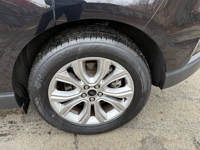 Certified 2023 Ford Edge Titanium w/ Equipment Group 301A image 22
