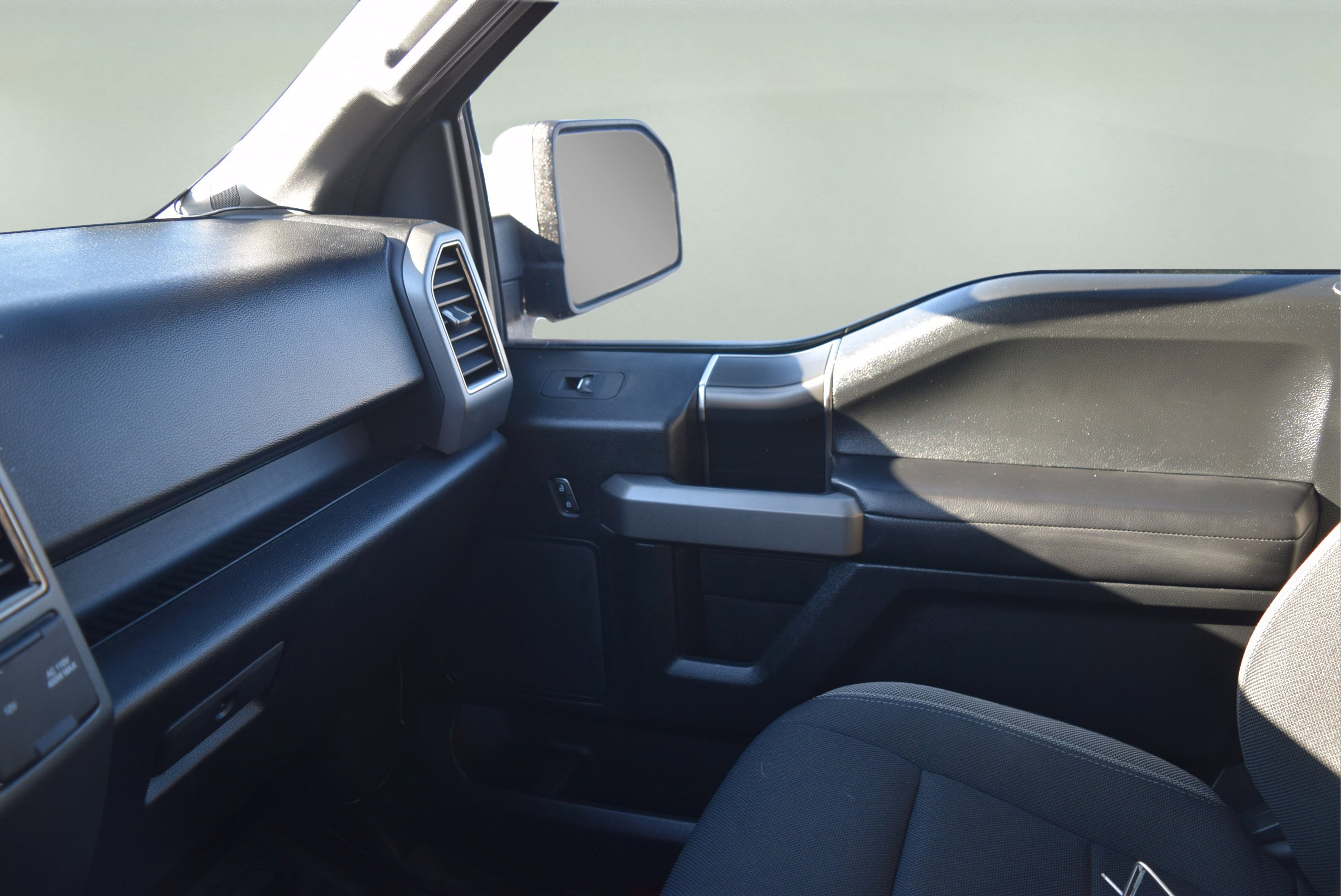 Certified 2020 Ford F150 Raptor image 18