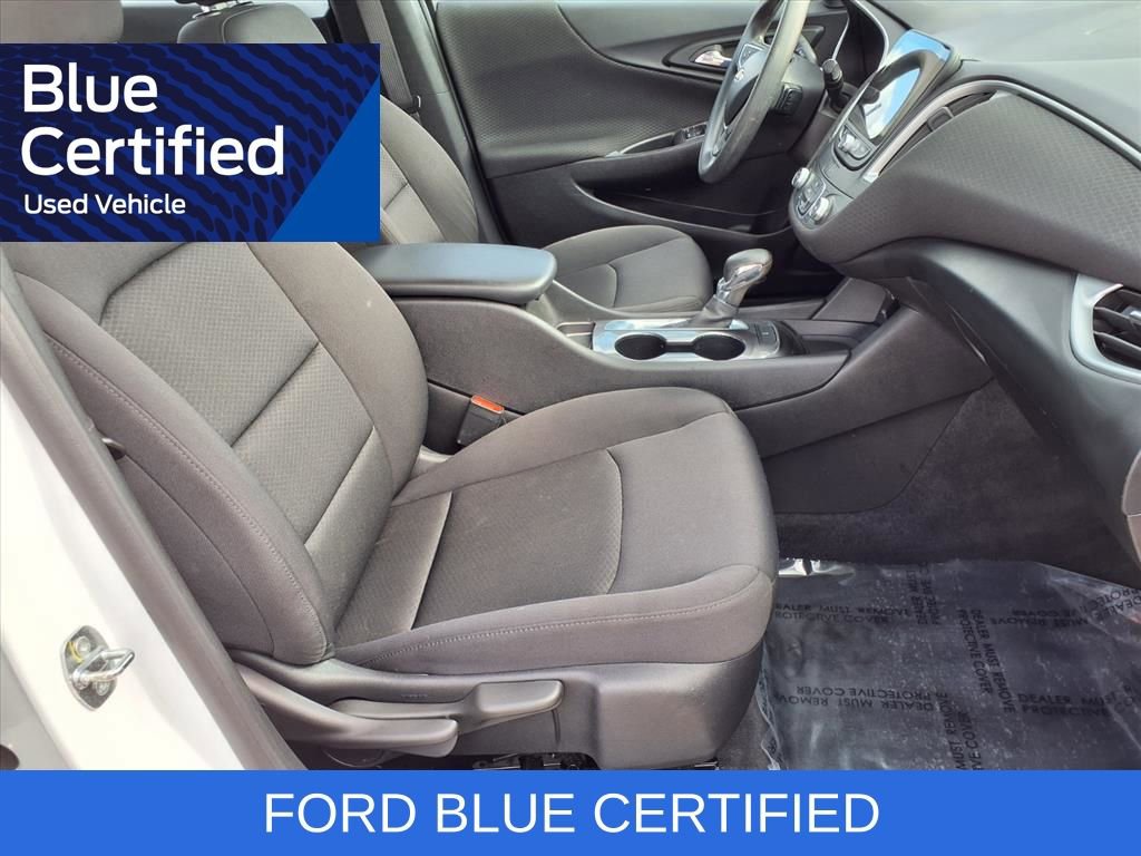 Used 2022 Chevrolet Malibu LS image 28