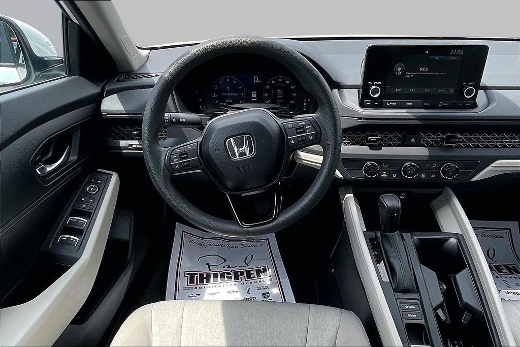 Used 2025 Honda Accord LX image 5