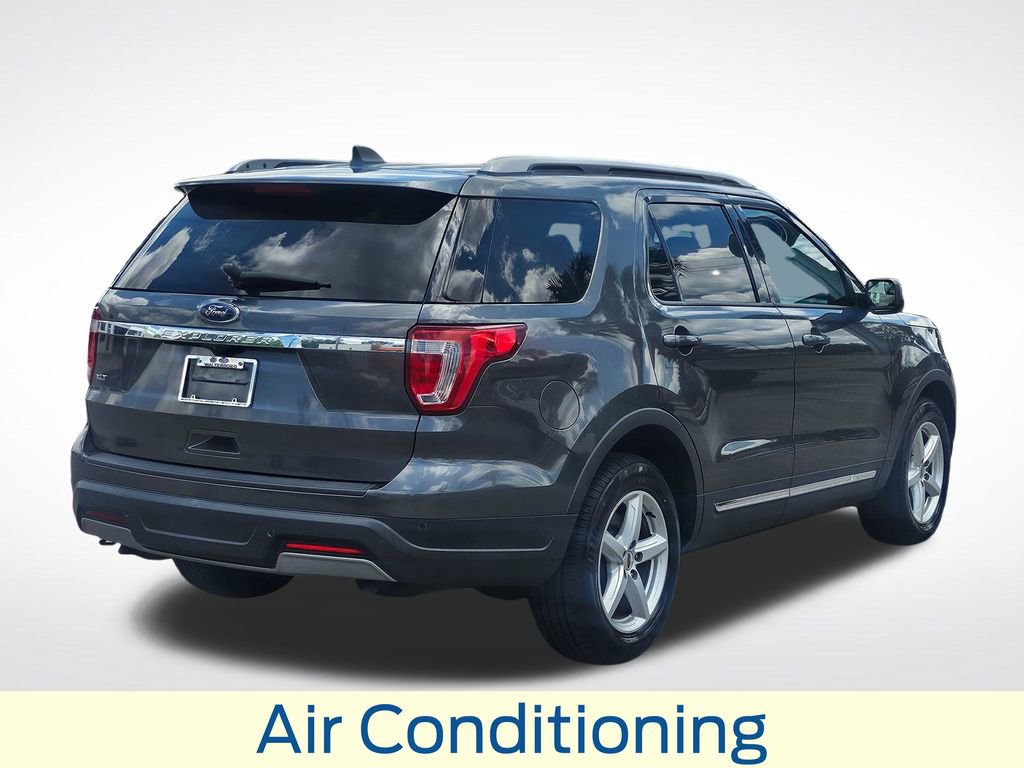 Certified 2019 Ford Explorer XLT FWD image 23