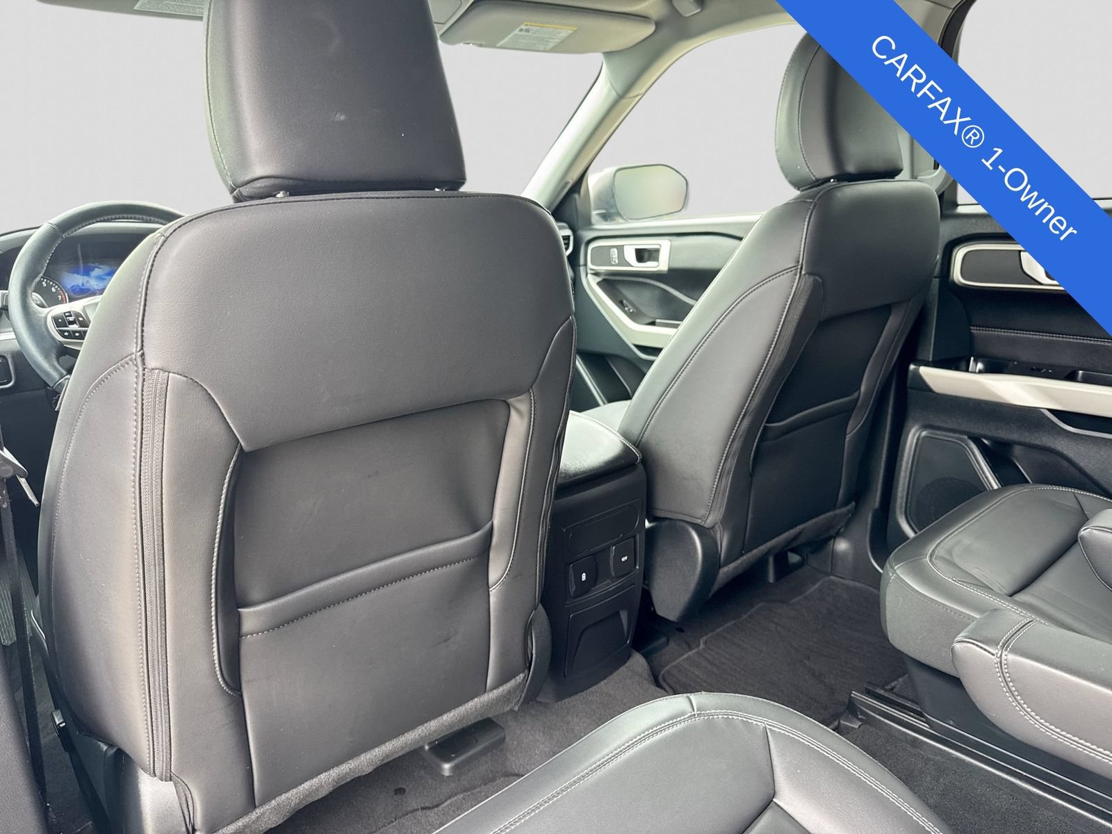 Certified 2023 Ford Explorer XLT w/ Equipment Group 202A AWD/4WD image 21