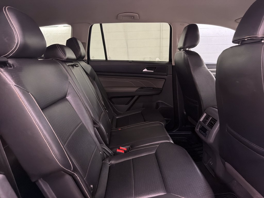 Used 2021 Volkswagen Atlas SE w/ Towing Package FWD image 29