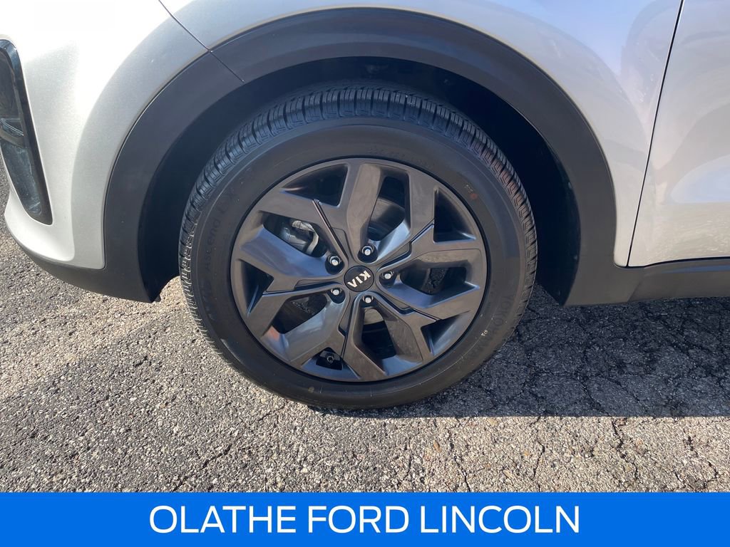 Used 2022 Kia Sportage LX w/ LX FWD Value Edition Package image 27