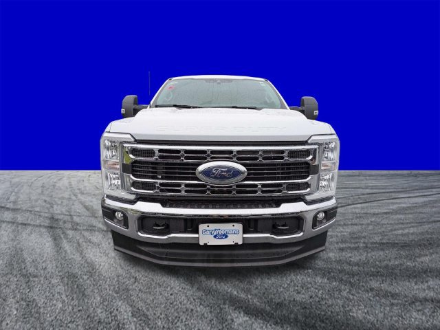 Certified 2026 Ford F350 XLT w/ FX4 Off-Road Package AWD/4WD image 9