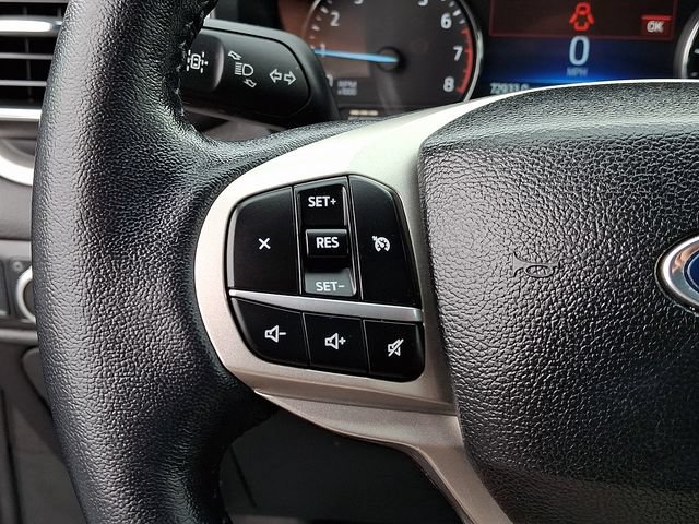 Certified 2022 Ford Explorer XLT w/ Equipment Group 202A AWD/4WD image 23