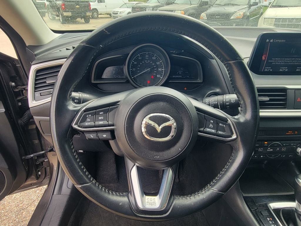 Used 2018 MAZDA MAZDA3 Touring FWD image 20