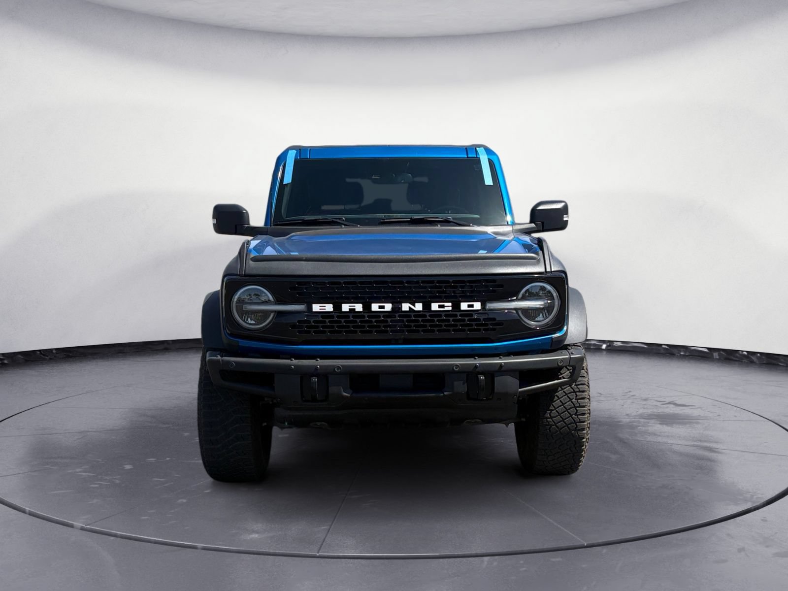 Certified 2022 Ford Bronco Wildtrak AWD/4WD image 2