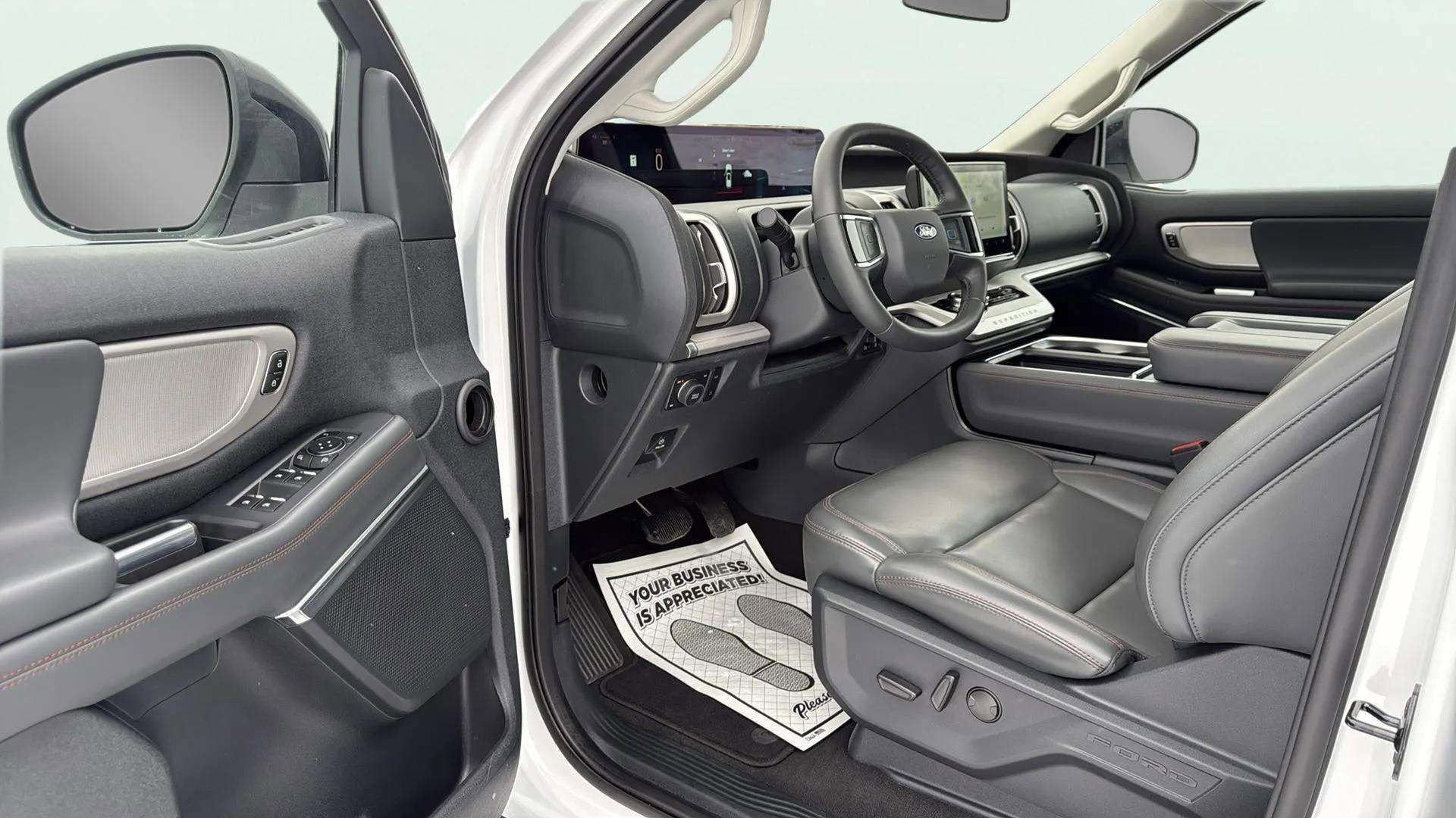 Certified 2025 Ford Expedition Max Active image 28