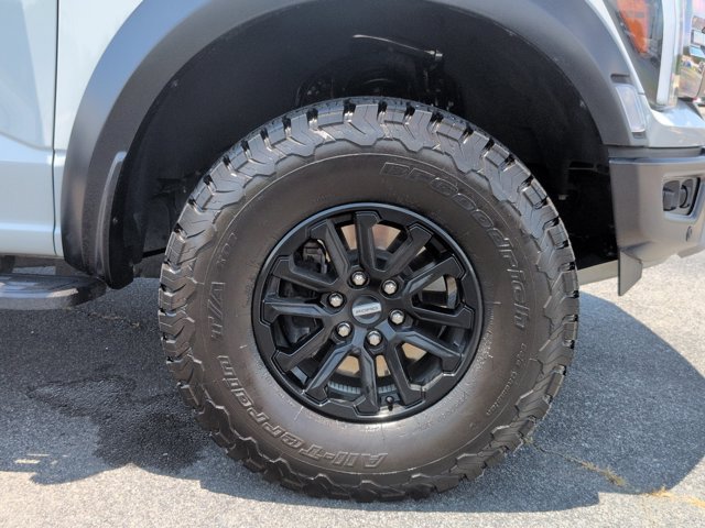 Certified 2024 Ford F150 Raptor AWD/4WD image 11