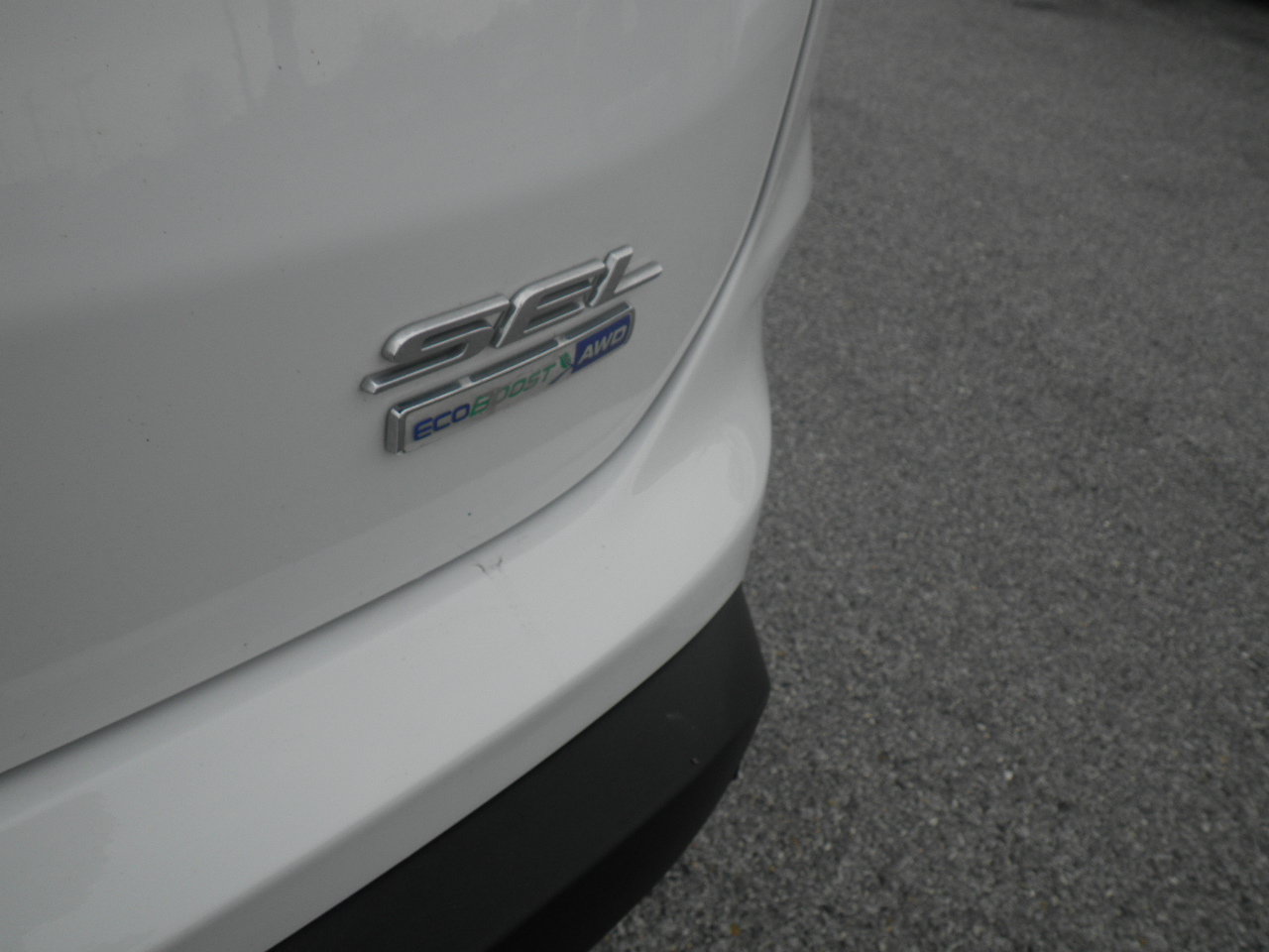 Certified 2024 Ford Edge SEL w/ Convenience Package AWD/4WD image 10