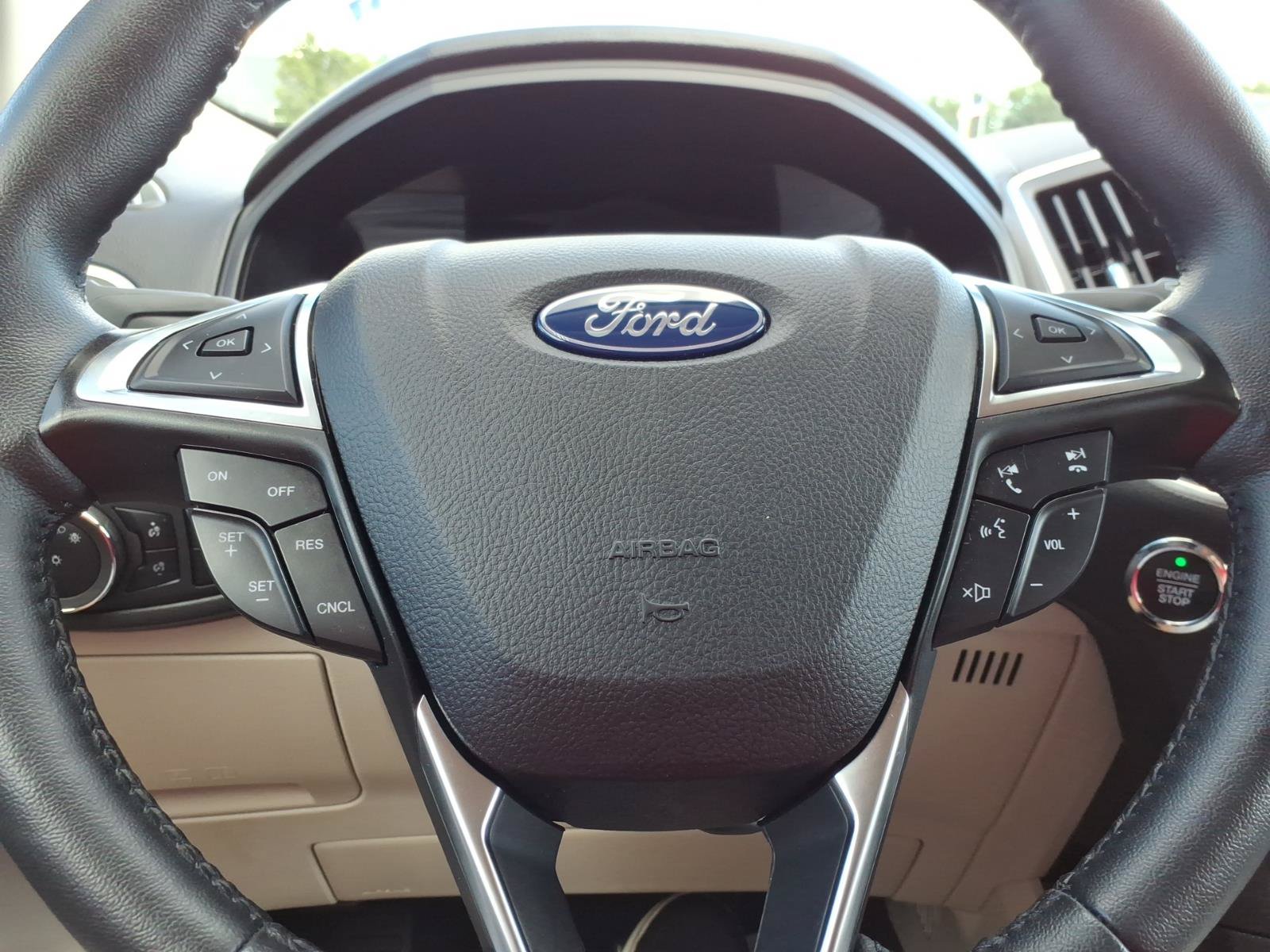 Certified 2024 Ford Edge Titanium AWD/4WD image 22
