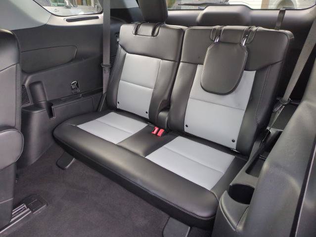 Certified 2023 Ford Explorer XLT w/ Equipment Group 202A AWD/4WD image 25