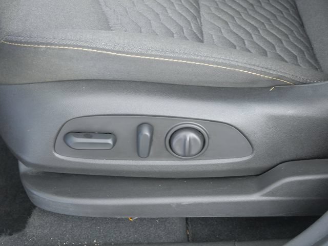 Used 2019 Chevrolet Equinox LT AWD/4WD image 17