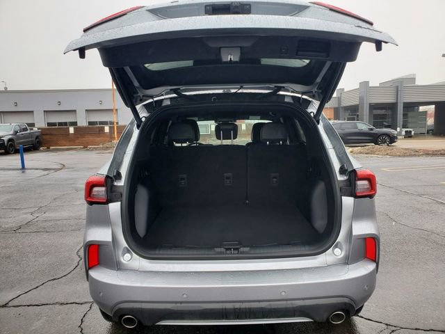 Certified 2024 Ford Escape ST-Line w/ Tech Pack #1 image 28