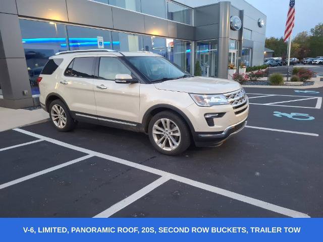 Certified 2018 Ford Explorer Limited AWD/4WD image 3