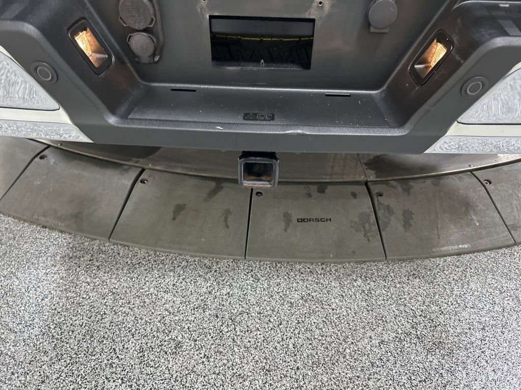 Certified 2022 Ford F150 Lariat w/ Equipment Group 502A High image 35