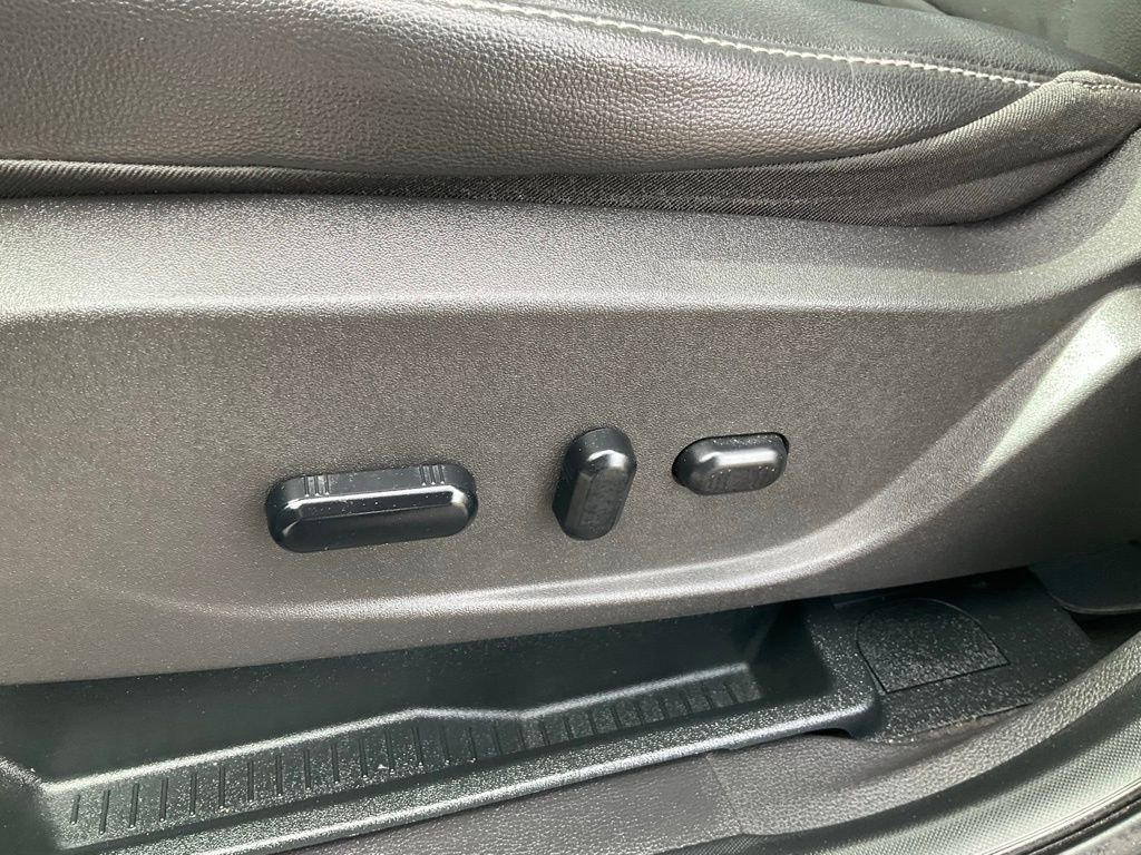 Certified 2019 Ford Escape Titanium image 13