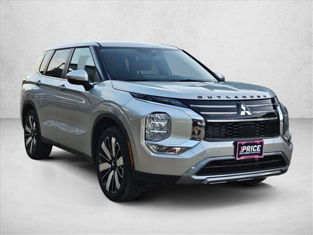 Used 2026 Mitsubishi Outlander SE FWD video 3