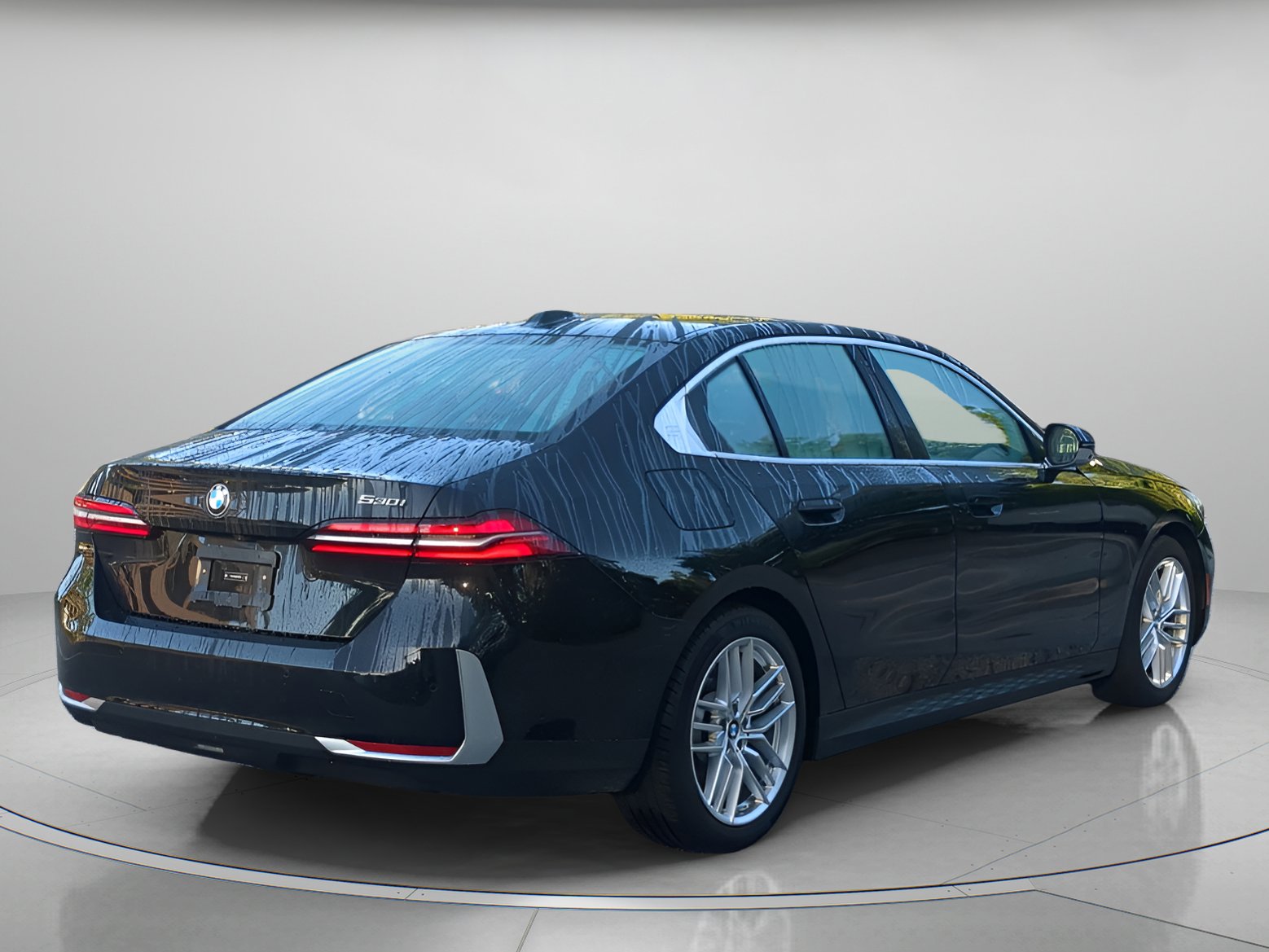 Used 2025 BMW 530i RWD image 40