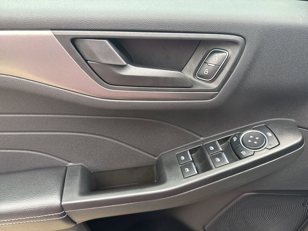 Certified 2023 Ford Escape Active image 20