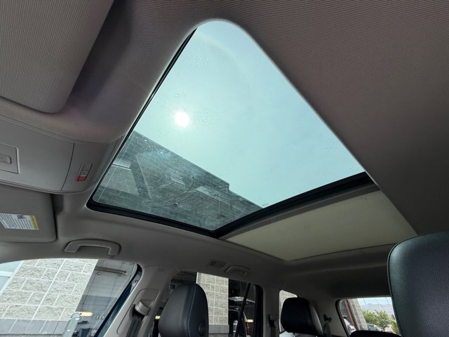 Used 2021 Volkswagen Atlas SE w/ Panoramic Sunroof Package FWD image 32