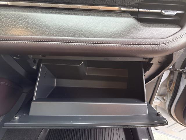 Certified 2025 Ford Explorer Platinum w/ LUX Leather Package image 37