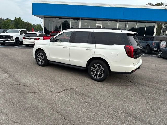Certified 2025 Ford Expedition Active AWD/4WD image 22