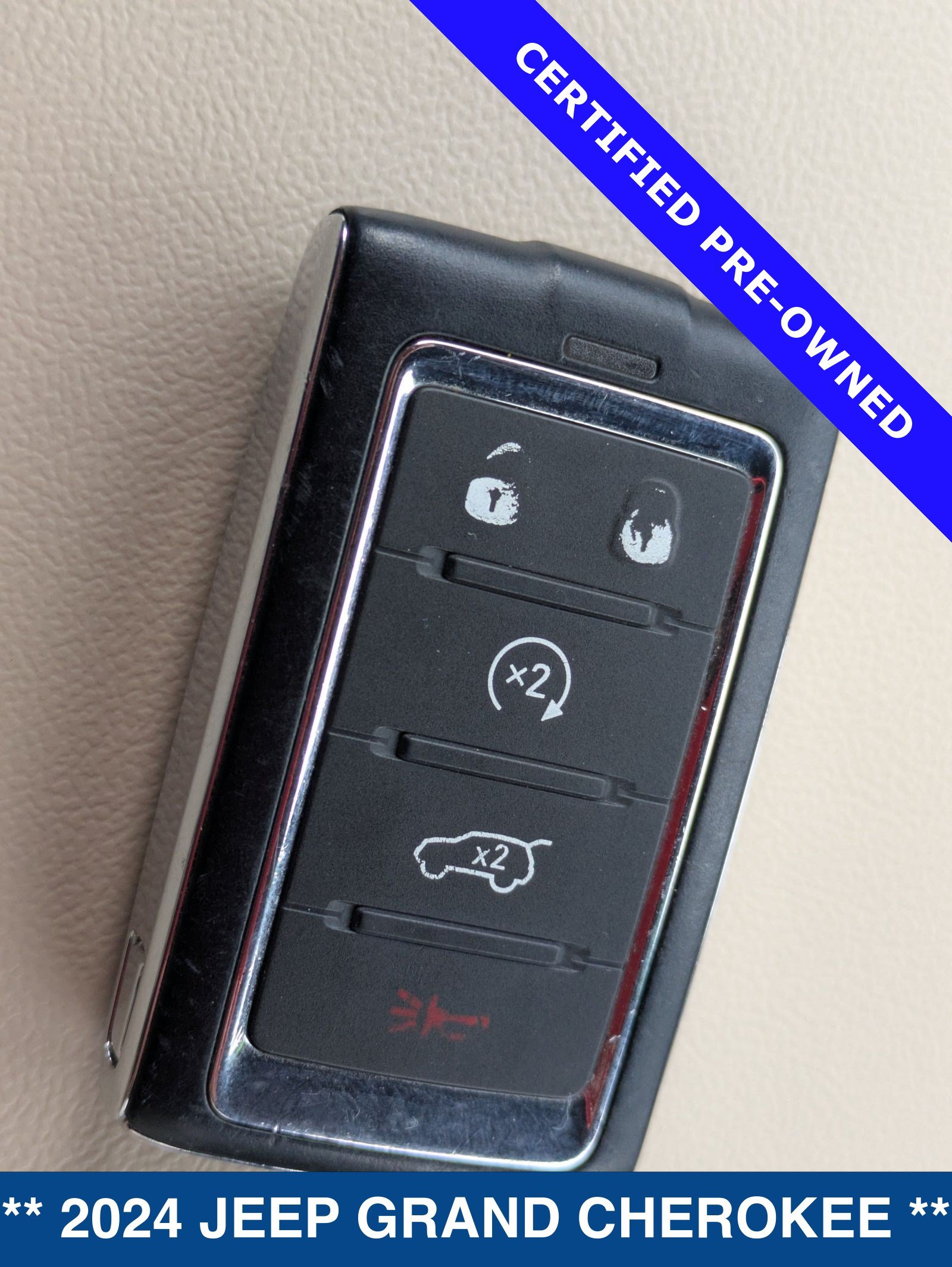 Used 2024 Jeep Grand Cherokee Limited w/ Luxury Tech Group II RWD image 36