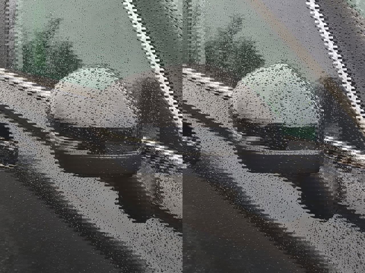 Used 2025 Honda CR-V EX image 10