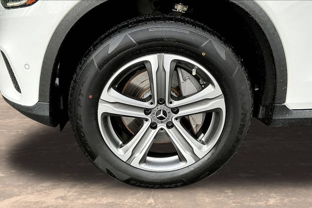 Used 2022 Mercedes-Benz GLC 300 4MATIC w/ Premium Package Lite image 36