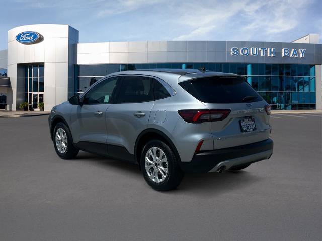 Certified 2023 Ford Escape Active FWD image 3