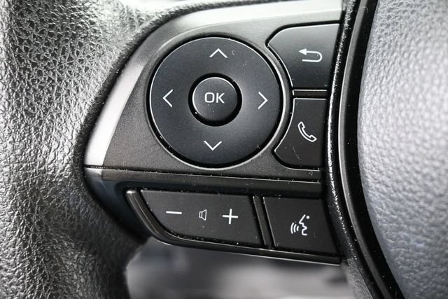 Used 2024 Toyota RAV4 XLE FWD image 17