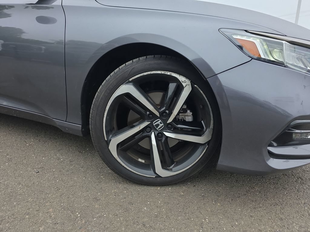 Used 2020 Honda Accord Sport image 9