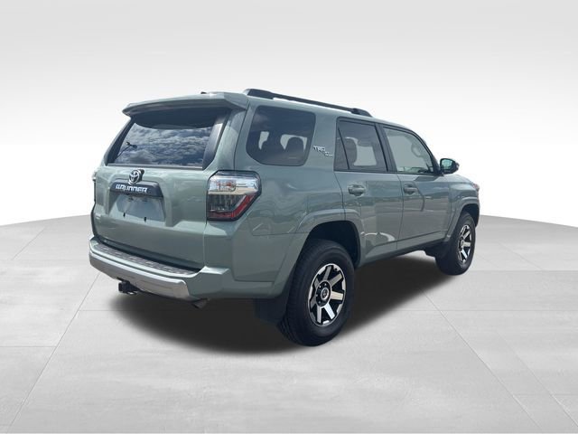 Used 2023 Toyota 4Runner TRD Off-Road Premium w/ Off Road Premium Plus Package image 4