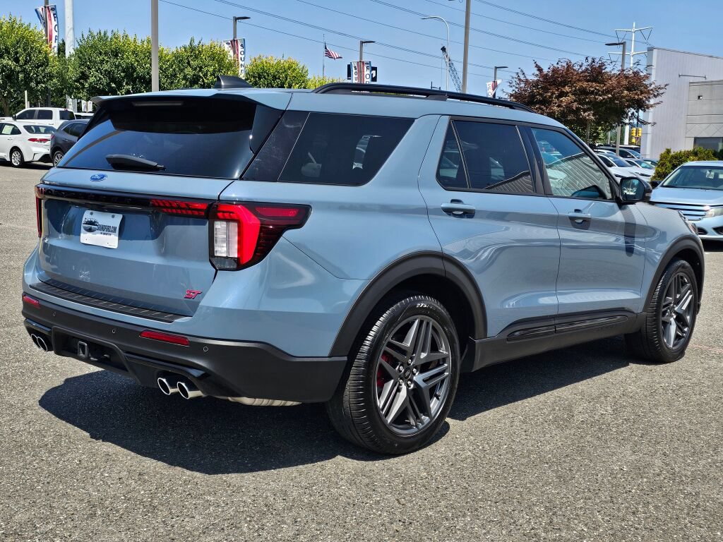 Certified 2025 Ford Explorer ST w/ Sun And Sound Package AWD/4WD image 5