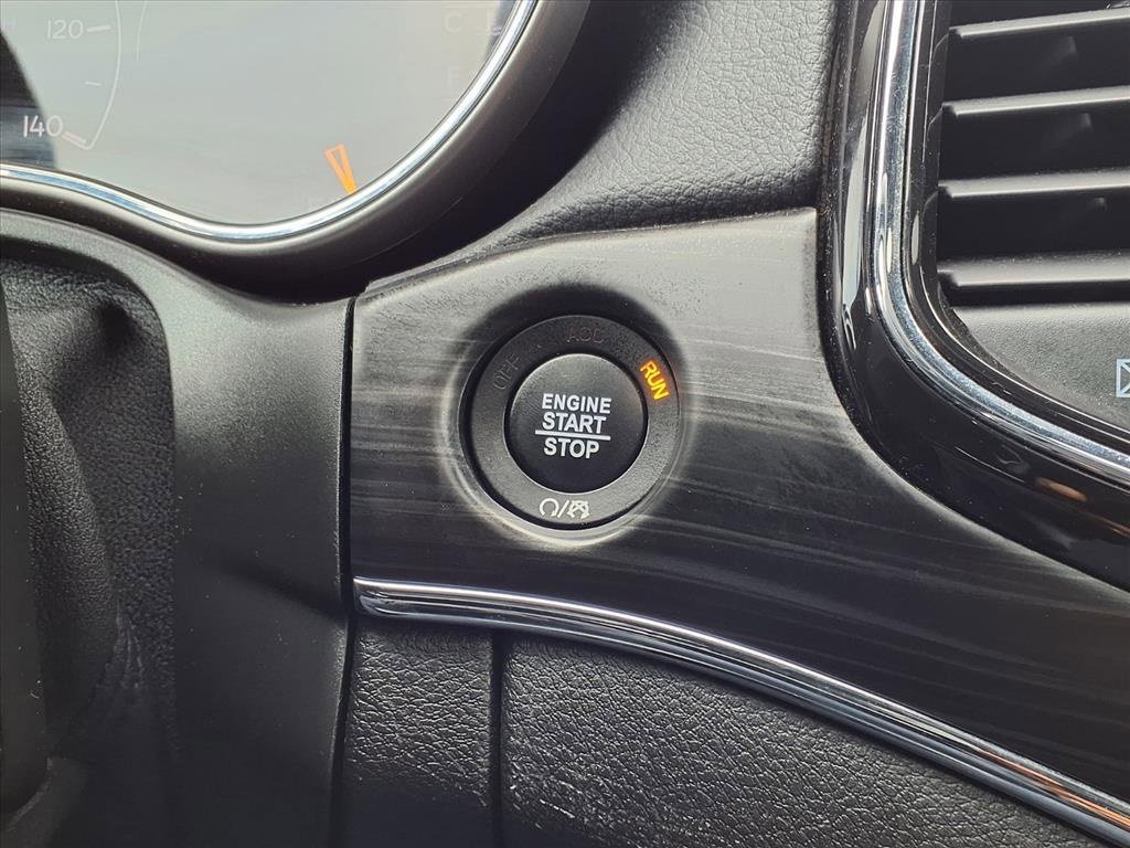 Used 2021 Jeep Grand Cherokee Limited w/ Trailer Tow Group IV image 12