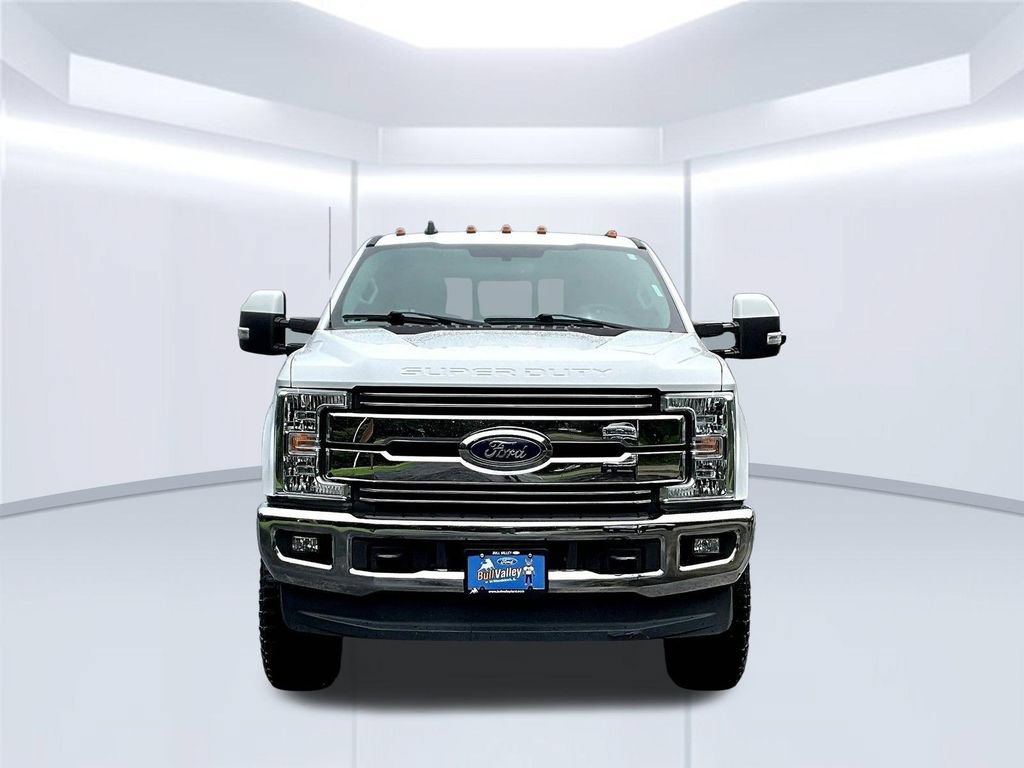 Certified 2019 Ford F250 Lariat w/ Lariat Value Package AWD/4WD image 2