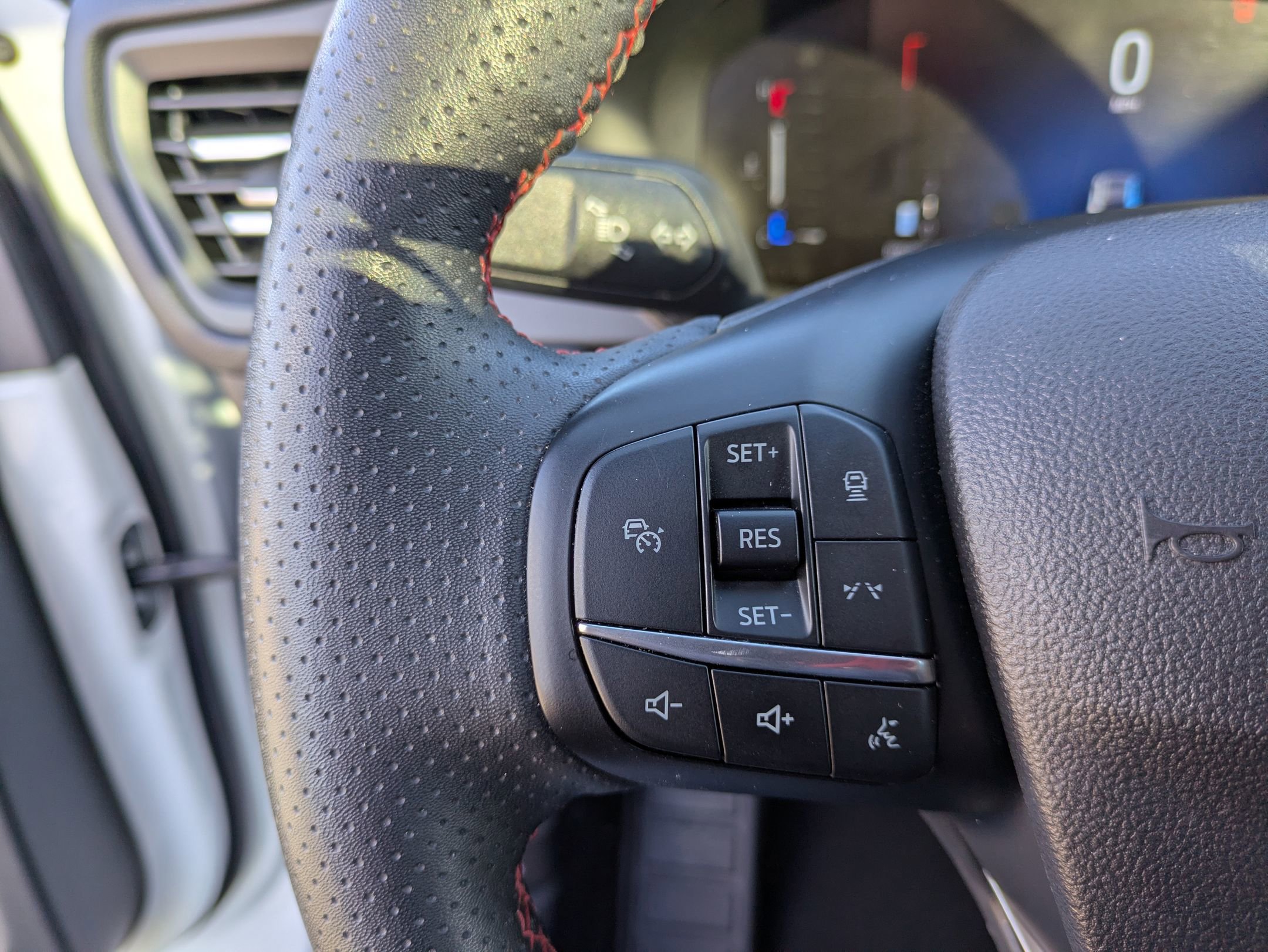 Certified 2023 Ford Escape ST-Line w/ Tech Pack #1 image 19