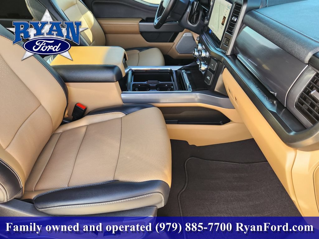 Certified 2024 Ford F250 Lariat w/ Lariat Ultimate Package AWD/4WD image 10