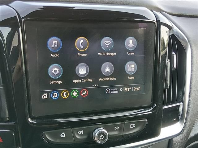 Used 2023 Chevrolet Traverse LT FWD image 19