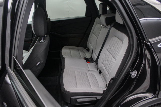 Certified 2023 Ford Escape Active AWD/4WD image 12