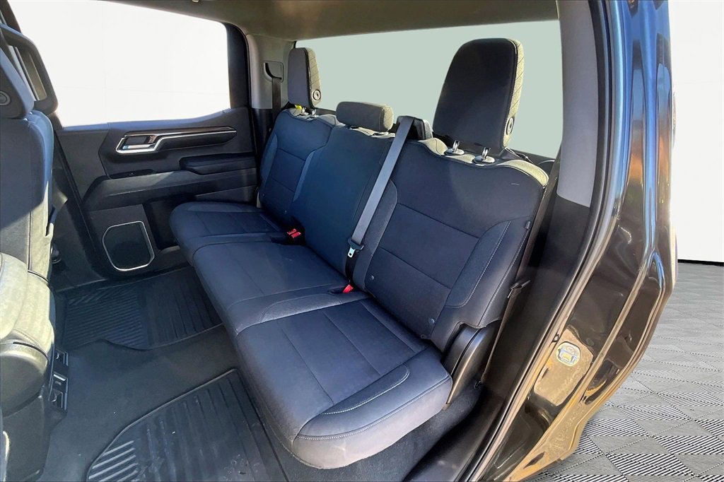 Used 2023 Chevrolet Silverado 1500 LT image 27