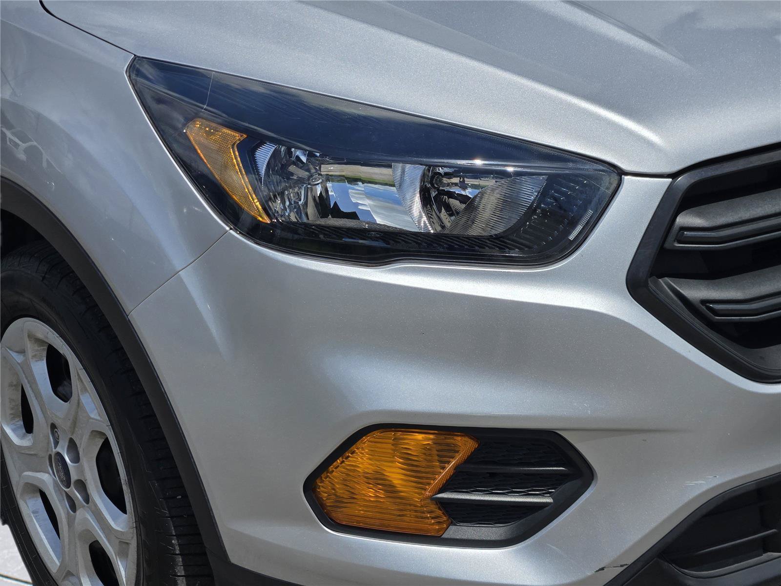 Certified 2019 Ford Escape S FWD image 9