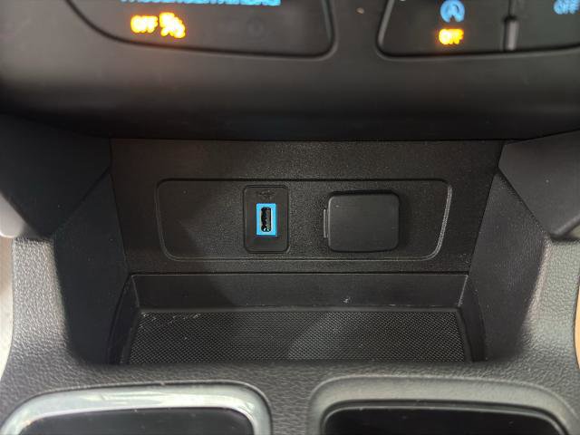 Certified 2018 Ford Escape SE FWD image 24