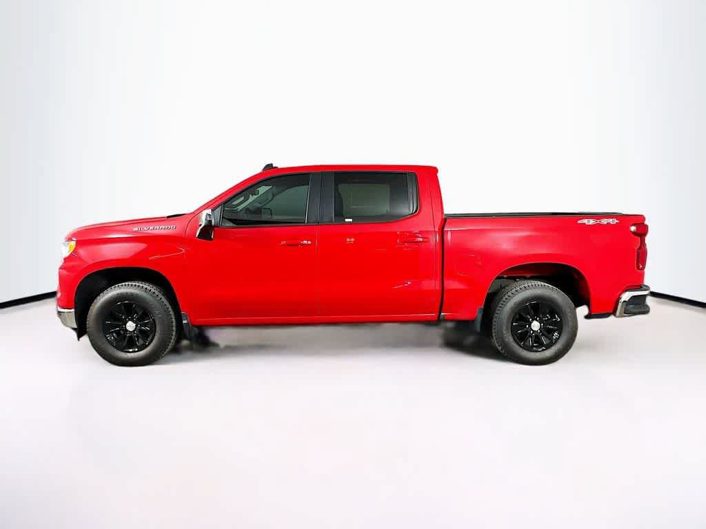 Used 2025 Chevrolet Silverado 1500 LT AWD/4WD image 3