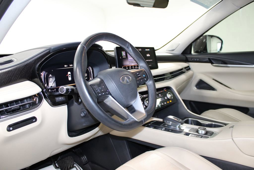 Used 2023 INFINITI QX60 Sensory w/ Cargo Package image 26