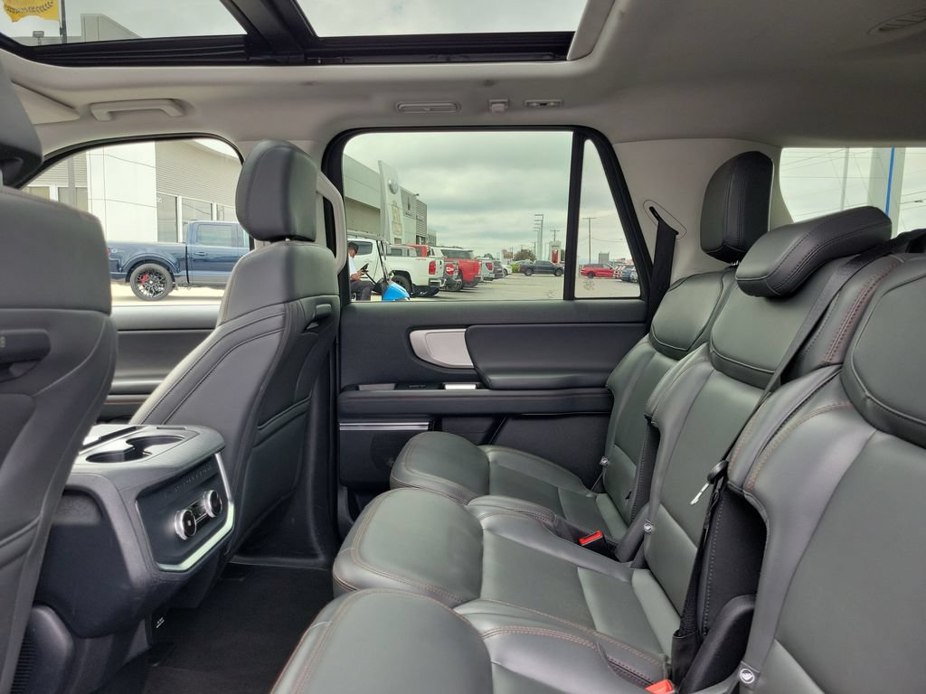 Certified 2025 Ford Expedition Max Active AWD/4WD image 14