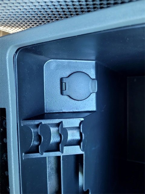 Used 2021 Nissan Frontier SV image 15